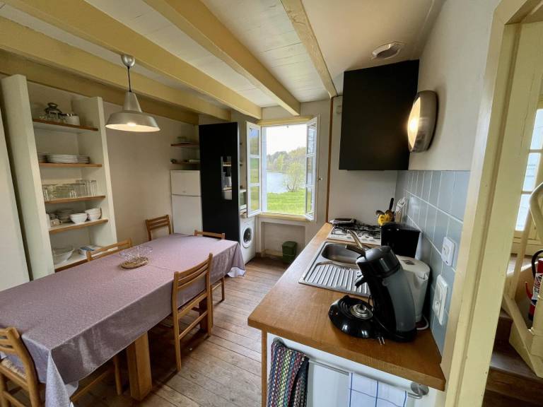 Gite with yard, grill & terrace — photo 5