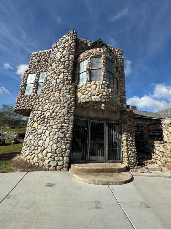 Castle Springville