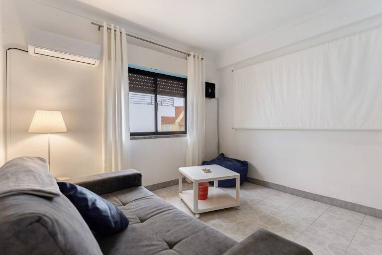 Apartment 'Paradise By The Sea The Whale Beach' with Wi-Fi and Air Conditioning — photo 3