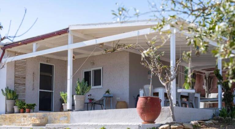 Lovely villa with yard, terrace & barbeque | Pet-friendly in Ierapetra