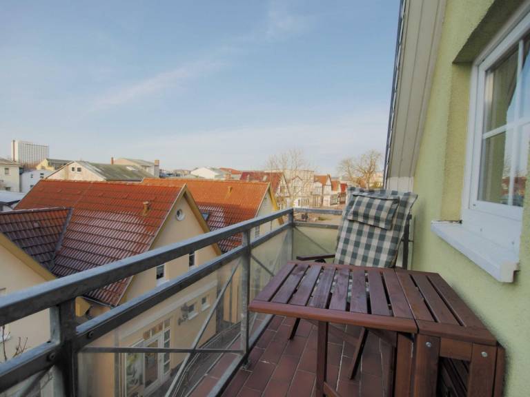 Ferienwohnung mit Tiefgarage direkt unter dem Haus in Rostock