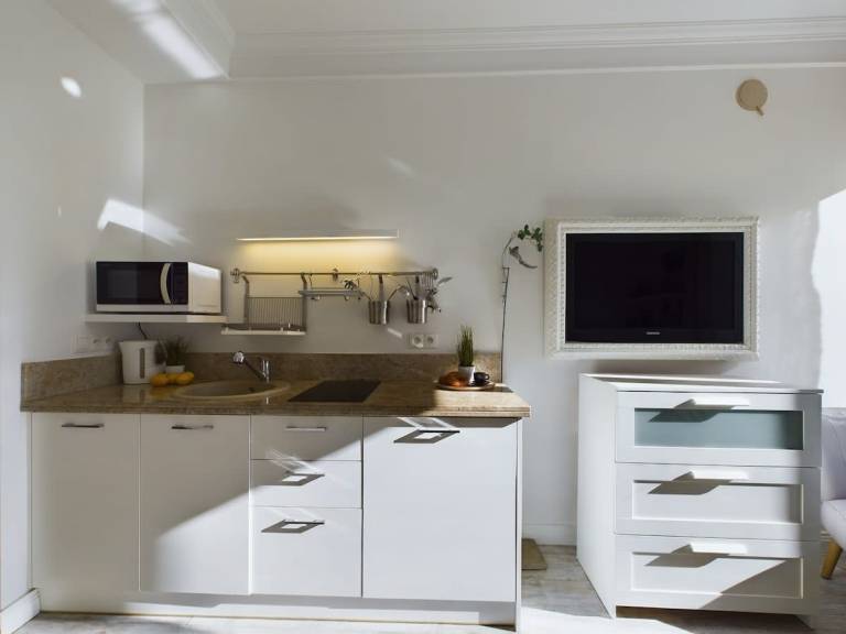 Children-friendly rental apartment | Next to Palace of Culture and Science | Pets are welcome — photo 2