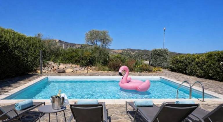 Villa Bea - Private Pool, Peaceful Escape in Domus de Maria, Near Chia Beach in Domus de Maria