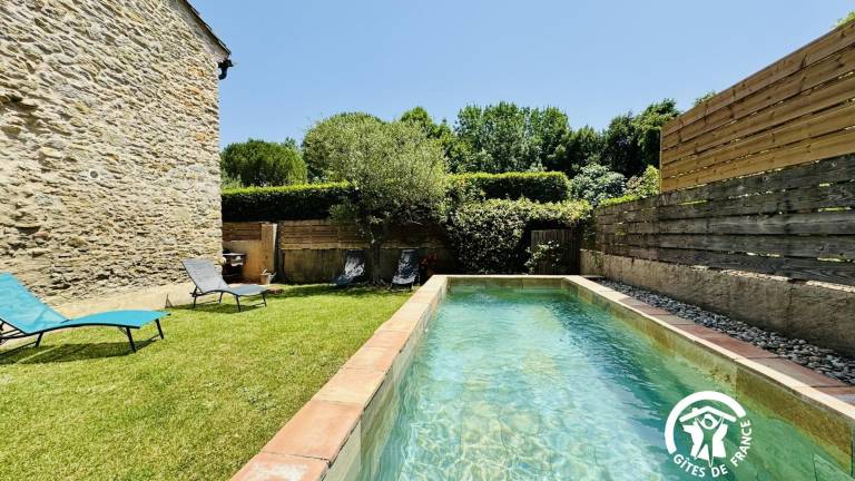 Fully equipped gite with patio, BBQ & private pool | Pet-friendly — photo 4