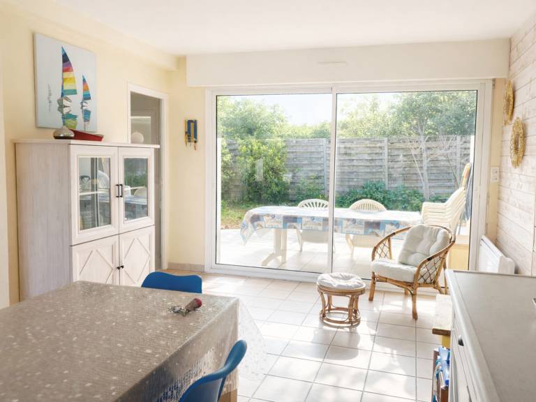 Fully equipped vacation home with grill & garden | Close to the beach | Pets allowed — photo 2