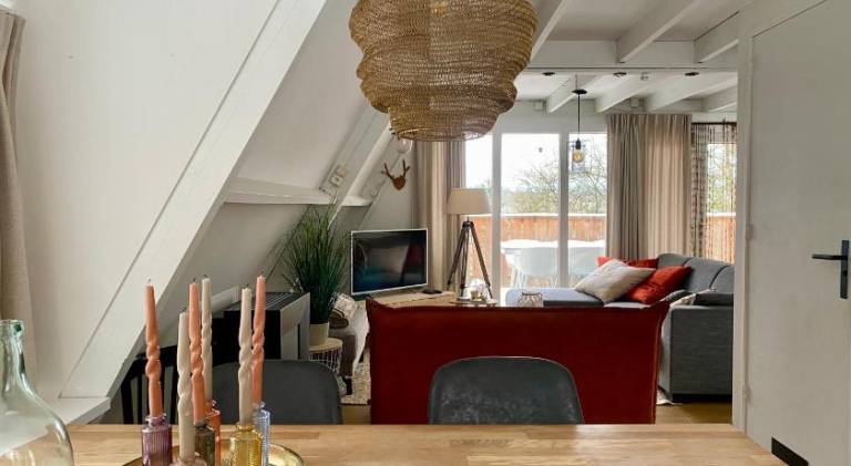 Bungalow with BBQ, terrace & pool | Perfect for remote work | Dogs allowed — photo 3