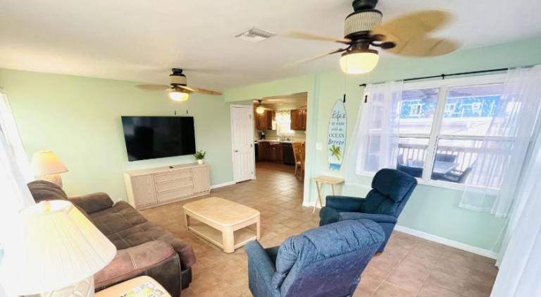 Rental apartment with 3 rooms for 6 persons — photo 2