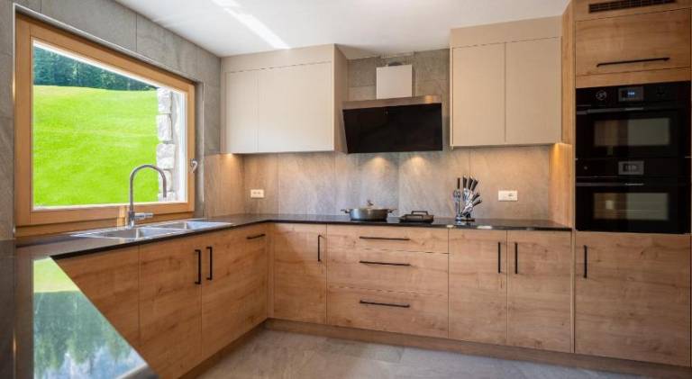 Fully equipped chalet with BBQ & garden | Suitable for remote work | Dogs allowed — photo 3