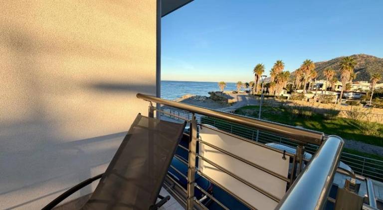 Rental apartment with terrace — photo 3