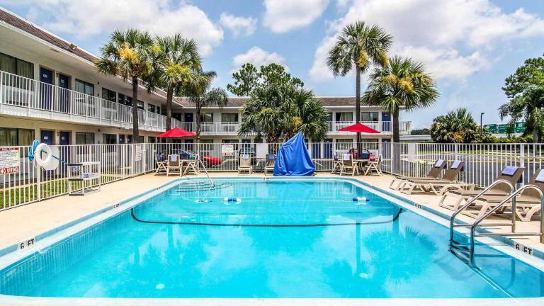 Motel 6 Jacksonville, FL - Orange Park in Orange Park, FL