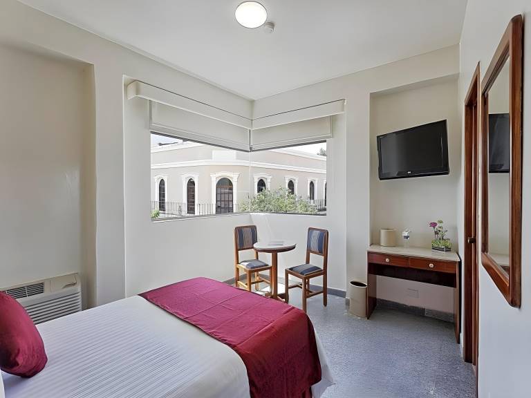 Olmeca Plaza Urban Express Hotel — photo 2