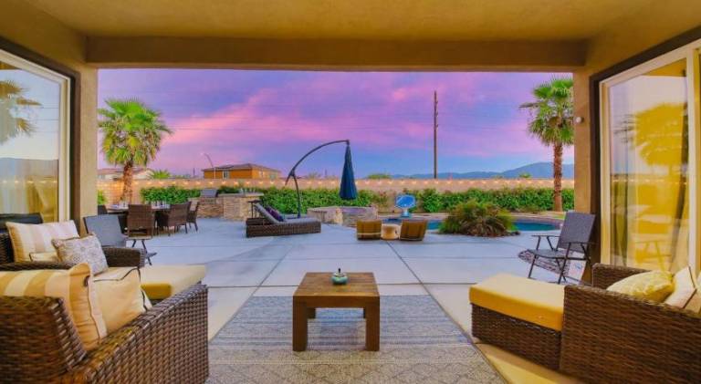 Ample house with hot tub & pool | Suitable for remote work | Pets allowed — photo 4