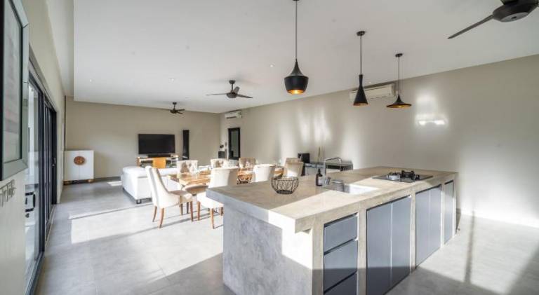 Villa with garden, grill & patio | Pets are welcome — photo 5