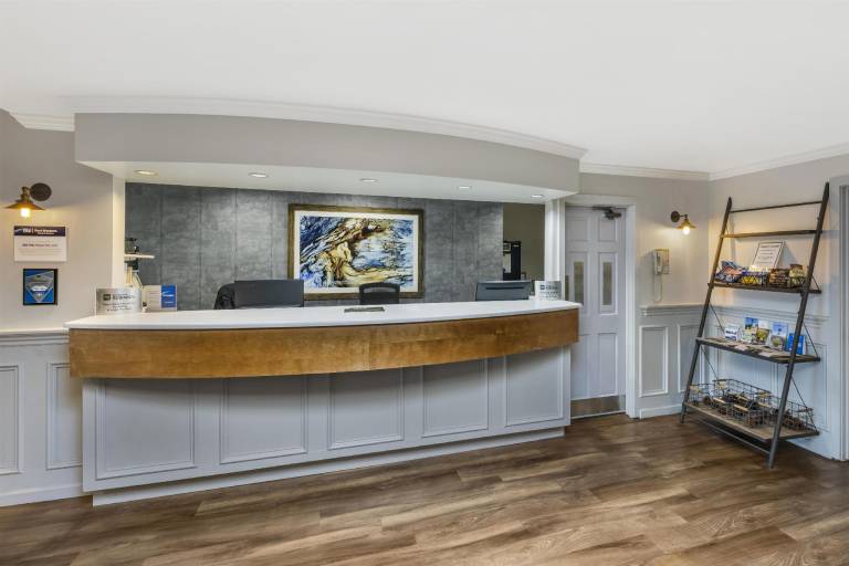 Best Western Pier Point Inn — photo 4