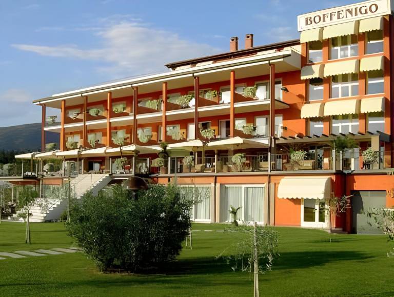 Hotel Boffenigo - The Golden Hour in Affi