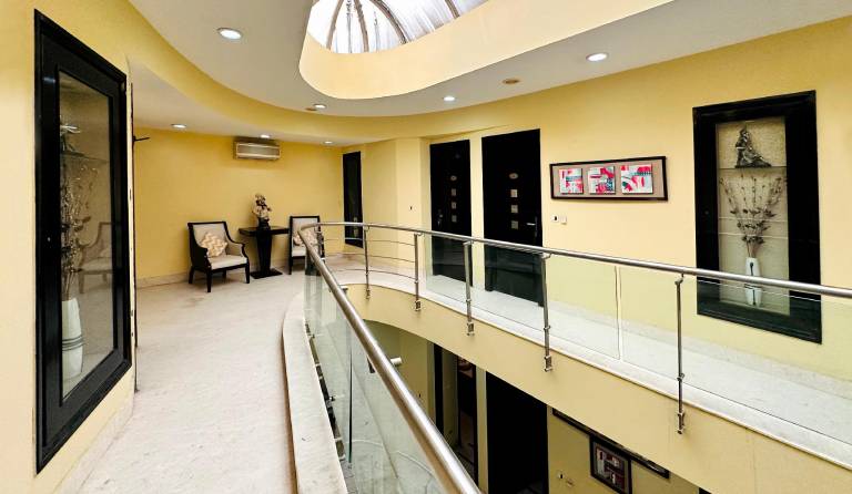 Posh Suites-Golf Course Road — photo 5