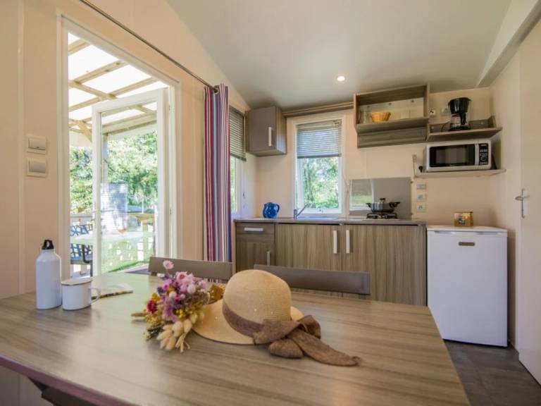 Child-friendly pleasant camping suite with grill, heated pool & terrace | Dogs allowed — photo 2