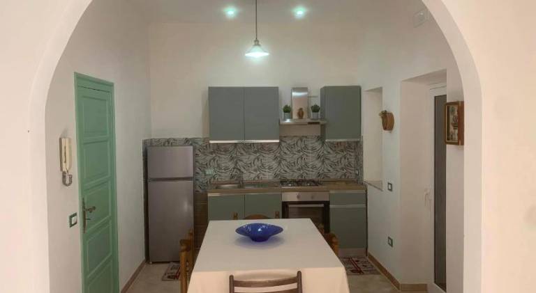 Holiday apartment with 2 rooms for 6 persons — photo 5