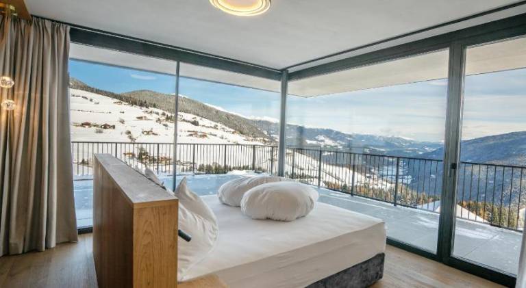 Hotel Purvita - Ski In Ski Out - Infinity Pool — photo 2