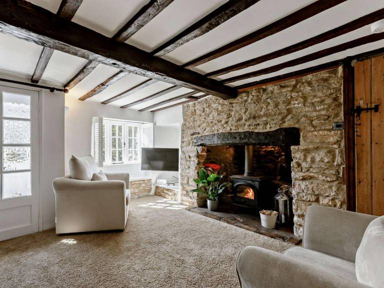 Cottage with garden in Witney