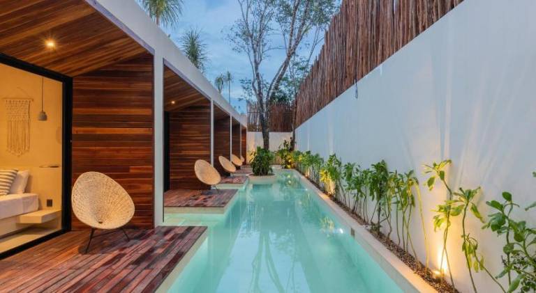 Villa with pool in Tulum