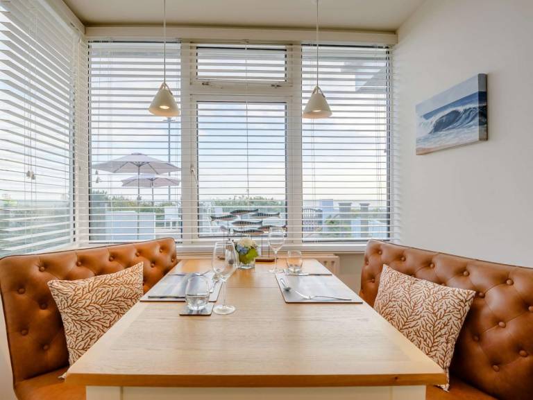 Apartment with terrace | Water view — photo 4