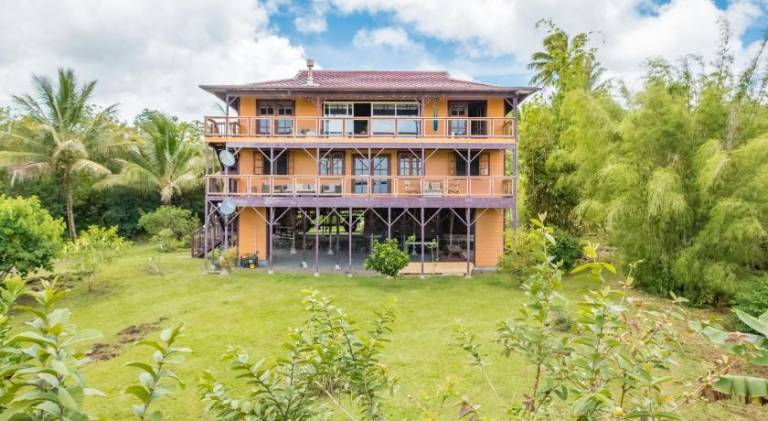 Off-Grid Getaway with Ocean Views in Paradise — photo 5