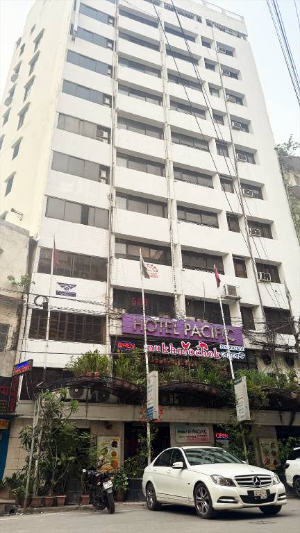 Hotel Pacific