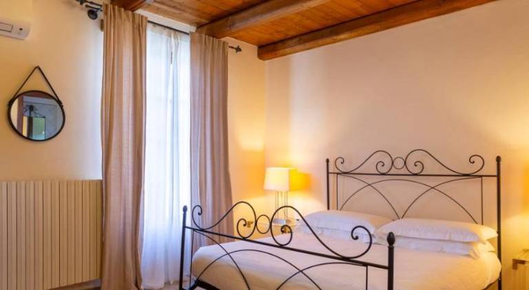 La Fornace - Rooms & Pool in La Morra