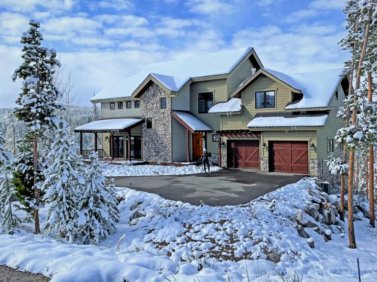 House Grand Lake