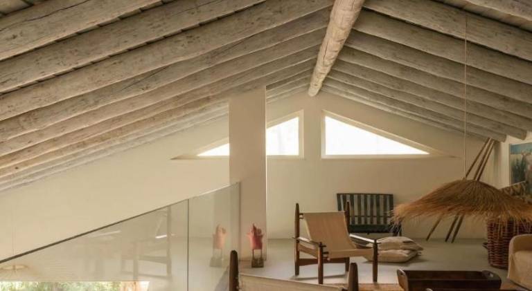 Villa with barbecue, garden & private pool | Pet-friendly — photo 4