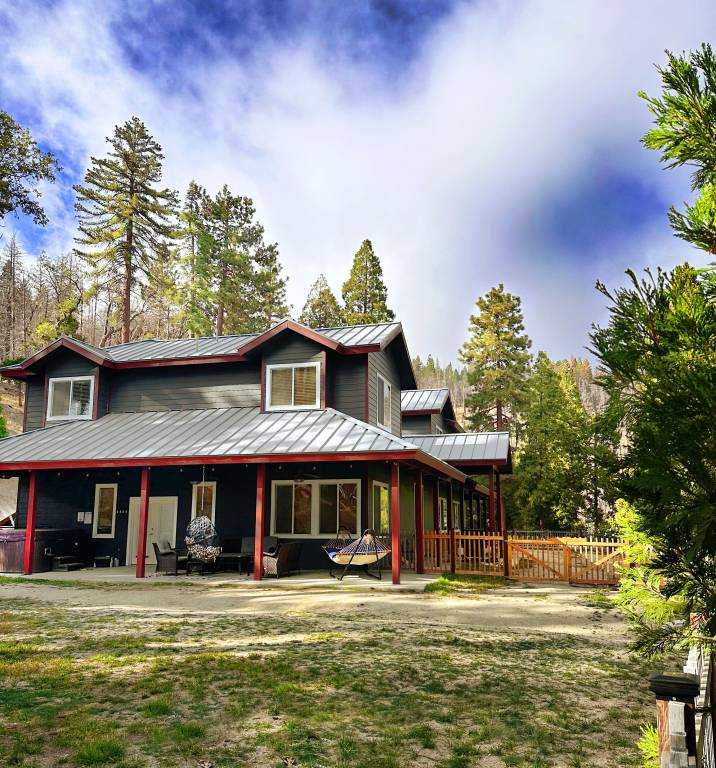 Cabin  Kernville