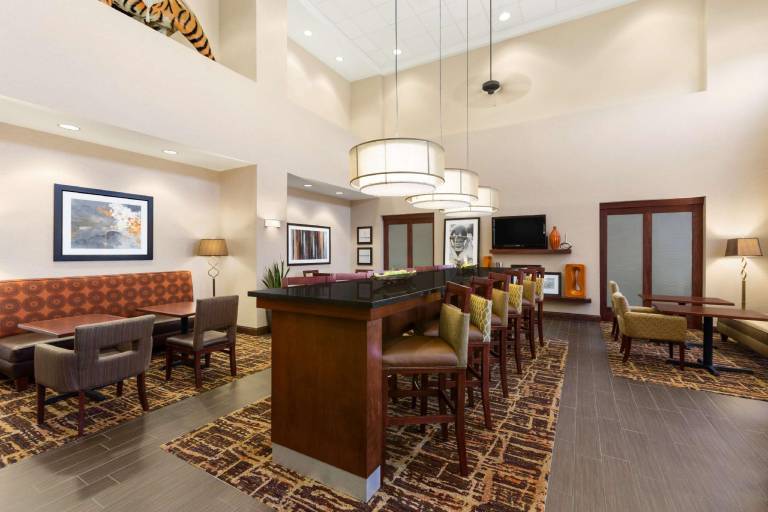 Hampton Inn & Suites Opelika-I-85-Auburn Area — photo 3