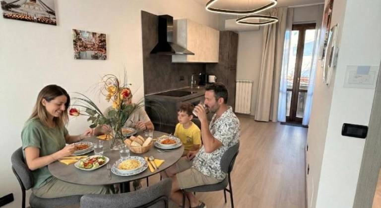 Serviced apartment with patio | Pets are welcome — photo 2