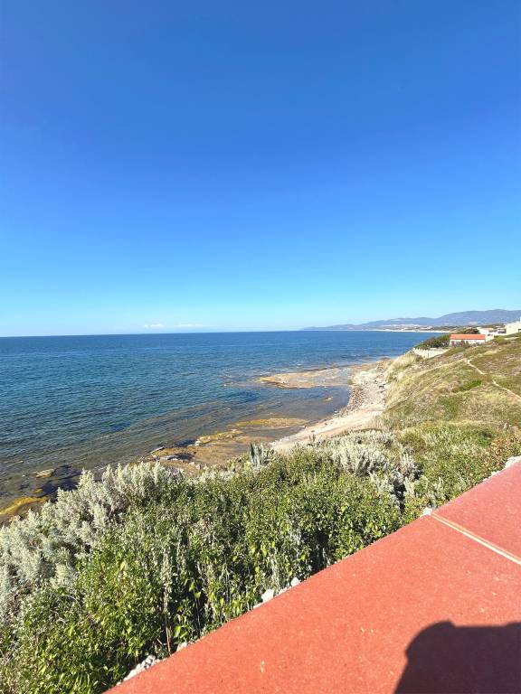 La Casa Di Giò – Beachfront Apartment with Sea View Terrace and Wi-Fi — photo 5