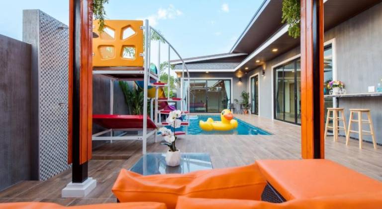 House with barbeque, private pool & patio — photo 4