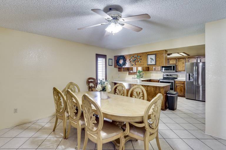 Close to Golf! Snowbird Retreat w/ Pool in Yuma — photo 4