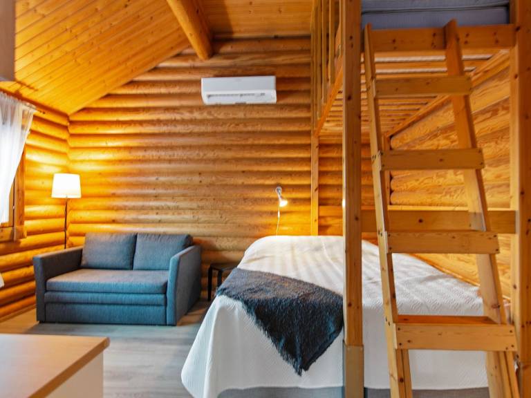 House with sauna & patio | Nature view — photo 5