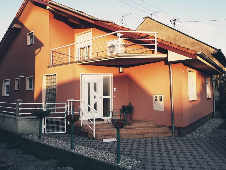 Apartma  Apatin