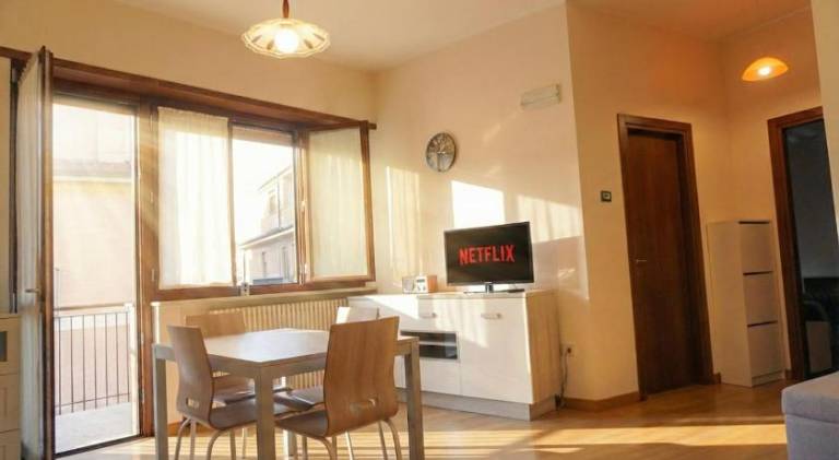 Holiday apartment with 2 rooms for 4 persons in L'Aquila