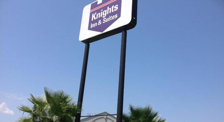 Knights Inn Franklin Ave Waco TX — photo 4