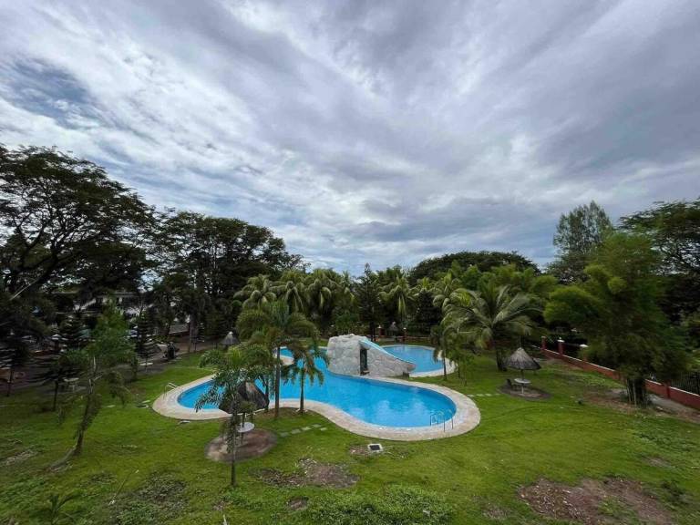 Holiday apartment with pool — photo 5