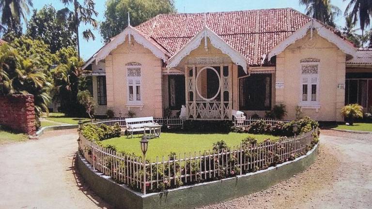 Villa Lakshapathiya North