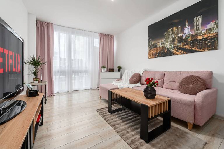 Family-friendly apartment with fast internet | Near Palace of Culture and Science | Pets are welcome in Warsaw