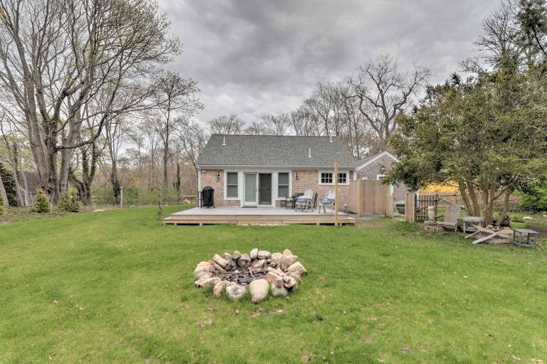 Walk to Beach! Cape Cod Cottage w/ Fire Pit — photo 3