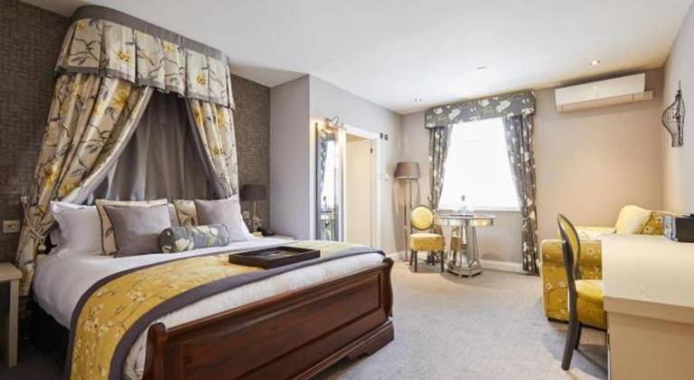WorldHotels Distinctive Woughton House Hotel — photo 2
