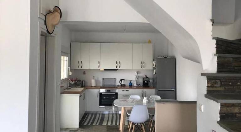 Rental apartment with barbecue, yard & patio — photo 3