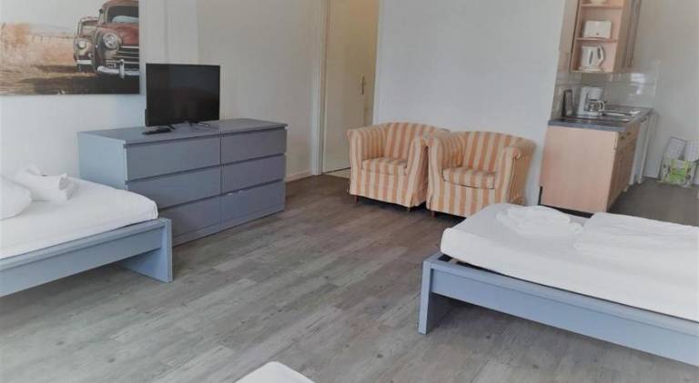 Holiday apartment with 1 room for 3 persons — photo 4