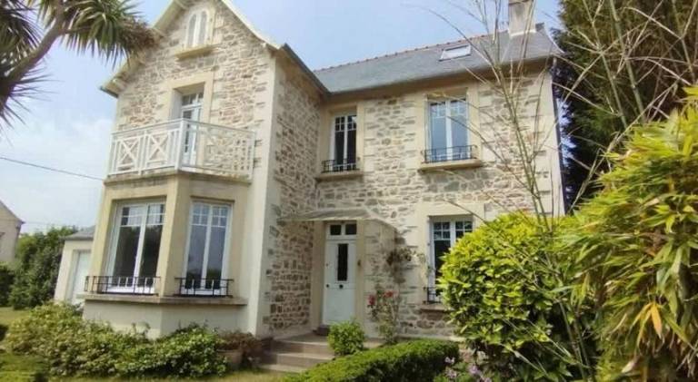 Big vacation home with garden | Beach nearby | Pets are welcome — photo 4