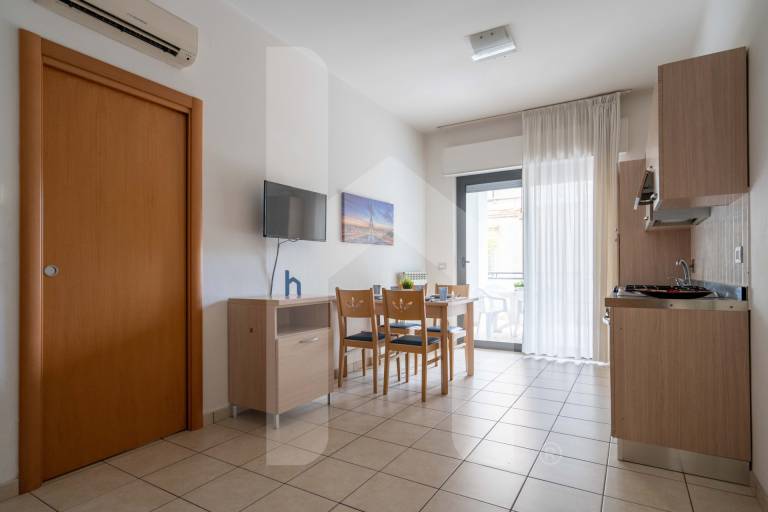 Holiday Rendez Vous 14 - Ground apartment with balcony and side sea view — photo 3